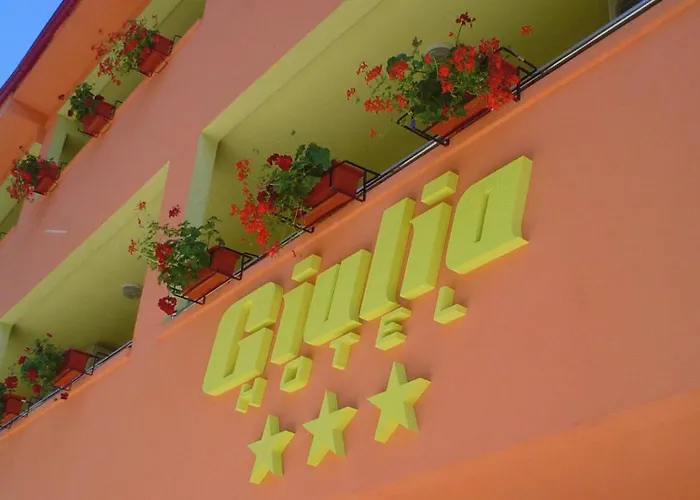 Giulia - Locatie Centrala Hotel