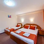 Giulia - Locatie Centrala Eforie Nord