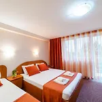 Giulia - Locatie Centrala 3* Eforie Nord