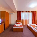 Giulia - Locatie Centrala Hotel