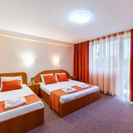 Giulia Hotell 3*