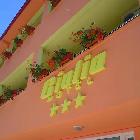 Giulia Hotel