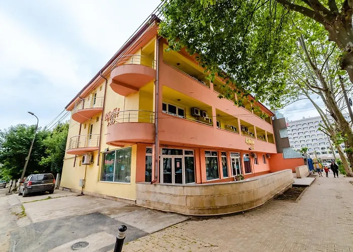 Giulia - Locatie Centrala Szálloda Észak-Eforie
